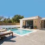 Villa Lumior Lux Essence By 'elite'