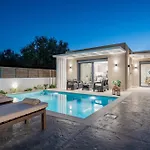 Lumior Lux Essence By 'elite' Villa *