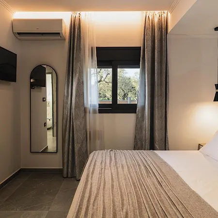 Lumior Lux Essence By 'elite' * Zakynthos