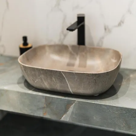 Lumior Lux Essence By 'elite' *