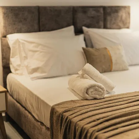 ヴィラ Lumior Lux Essence By 'elite' Kalliteros