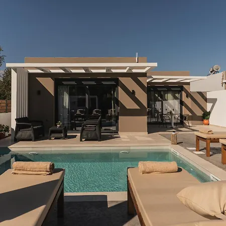 ヴィラ Lumior Lux Essence By 'elite'