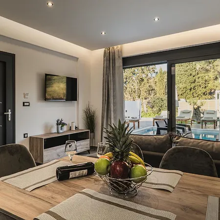 Lumior Lux Essence By 'elite' *