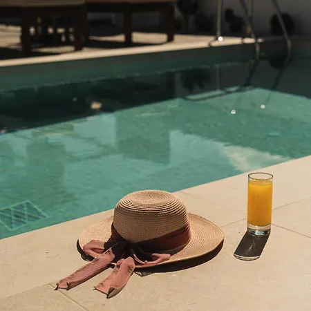 Willa Lumior Lux Essence By 'elite'